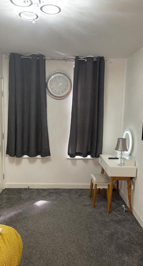 לונדון Fs Luxury Apartments מראה חיצוני תמונה